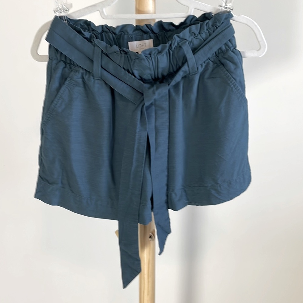 Loft paperbag shorts